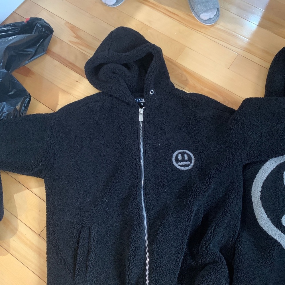 BEASGER Jacket - Picture 3 of 3
